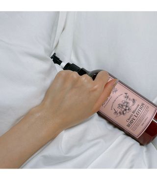 아미니 플라워테라피 바디로션  500ml 시리즈 — 5점을 준 리뷰어가 2021년 4월 올린 사용 사진