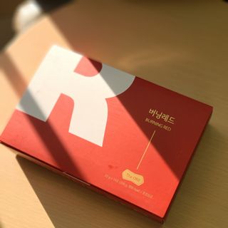 디오르 버닝레드 — 5점을 준 리뷰어가 2022년 1월 올린 사용 사진