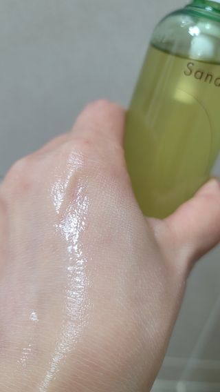 스킨큐어 산다화 순한 클렌징 동백 오일 200ml — 5점을 준 리뷰어가 2023년 3월 올린 사용 사진