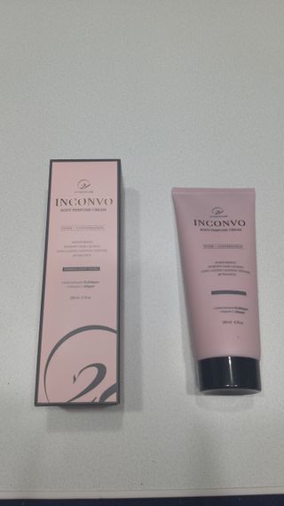 오투에니원 인컨보 바디 퍼퓸 크림 200ml — 5점을 준 리뷰어가 2023년 2월 올린 사용 사진