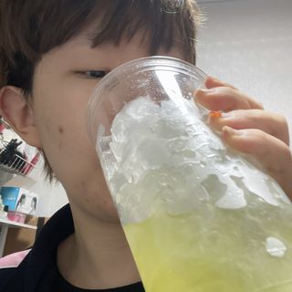 SNS 갓비움 — 3점을 준 리뷰어가 2022년 12월 올린 사용 사진