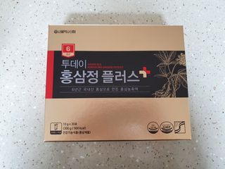 서울약사신협_투데이홍삼정플러스스틱_10g x 30포 — 5점을 준 리뷰어가 2021년 5월 올린 사용 사진