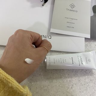 탐니크 러셀브 우먼 솔리드 퍼퓸 — 5점을 준 리뷰어가 2021년 1월 올린 사용 사진