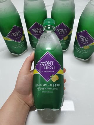 몽베스트 Montbest with Sparkling water Lemon OR Lime 20병(랜덤) — 5점을 준 리뷰어가 2022년 12월 올린 사용 사진