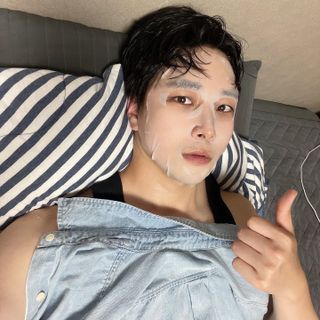 태그스킨 4스텝 주름개선 피부미백 영양 마스크팩 3개 세트(최신버전) — 5점을 준 리뷰어가 2022년 5월 올린 사용 사진