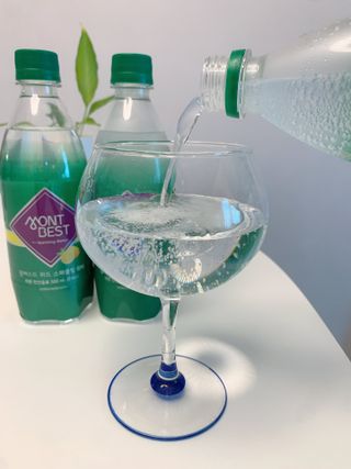몽베스트 Montbest with Sparkling water Lemon OR Lime 20병(랜덤) — 5점을 준 리뷰어가 2022년 5월 올린 사용 사진