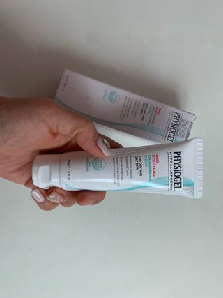 피지오겔 레드수딩 시카밸런스 크림 50ml — 5점을 준 리뷰어가 2022년 4월 올린 사용 사진