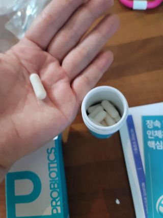메디타민 인체유래 비피더스 포스트 프로바이오틱스 — 5점을 준 리뷰어가 2021년 1월 올린 사용 사진