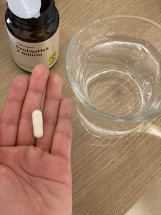 나우캠페인용 [포미나우]이탈리아 비건 인증 완료 유산균 30억 — 5점을 준 리뷰어가 2023년 10월 올린 사용 사진