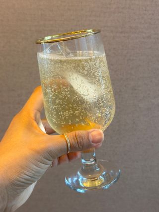 더그레잇티 콤부차 [매일유업] 더그레잇티 44kcal 콤부차 300ml *12개입 (오리지널 6개+베리리치 6개) — 5점을 준 리뷰어가 2023년 7월 올린 사용 사진