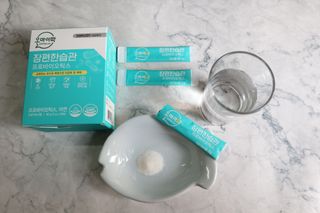 [유산균] 오마이락 장편한습관 프로바이오틱스 30P — 5점을 준 리뷰어가 2022년 11월 올린 사용 사진