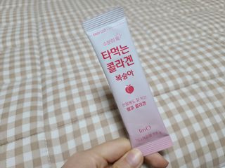 [음료수 대신 가능!]  빠르게 흡수되는 아임오 타먹는 콜라겐 1박스 — 5점을 준 리뷰어가 2023년 3월 올린 사용 사진
