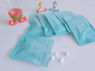 입 냄새 완화에 도움을 주는 에티켓 캔디 앳캔디 스트롱민트 — 5점을 준 리뷰어가 2021년 1월 올린 사용 사진