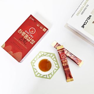 힘내라김홍삼 하루홍삼정스틱 10g x 30포 — 5점을 준 리뷰어가 2021년 5월 올린 사용 사진