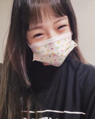 [숨그림] 덴탈마스크 짱구 우리아이 그리고 내가 쓰는 믿을수있는 케릭터 마스크 — 5점을 준 리뷰어가 2021년 9월 올린 사용 사진