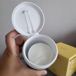 산다화 비타민씨 화이트닝 토너 패드 — 5점을 준 리뷰어가 2023년 9월 올린 사용 사진