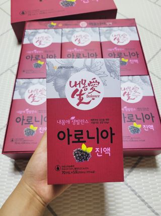 서울약사신협_내몸애생발란스아로니아_70ml x 30포 — 5점을 준 리뷰어가 2021년 6월 올린 사용 사진