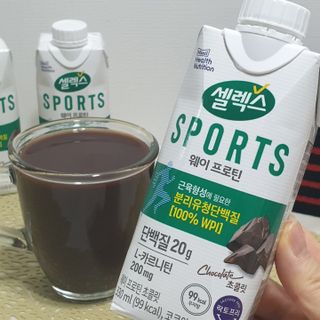 셀렉스스포츠 셀렉스 스포츠 웨이 프로틴 초콜릿 _ 330ml x 12팩 — 5점을 준 리뷰어가 2021년 3월 올린 사용 사진