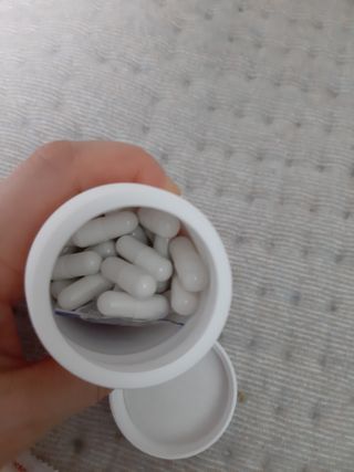 프리마인 성큼다가온 봄, 이너뷰티를 챙겨야 피부도 화사하게, 컨디션도 활기차게. 흡수율을 높인 고효율 비타민. — 5점을 준 리뷰어가 2022년 3월 올린 사용 사진