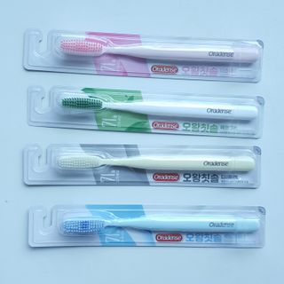 [오라덴스] 프리미엄 구강케어 버라이어티팩  + 스펀지치실 1P — 4점을 준 리뷰어가 2021년 7월 올린 사용 사진