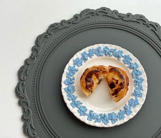 디앙뜨 포르투갈 에그타르트 오리지널 맛+패션후르츠+초콜릿타르트 맛 중 택1 — 3.5점을 준 리뷰어가 2021년 8월 올린 사용 사진