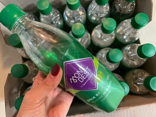 몽베스트 Montbest with Sparkling water Lemon OR Lime 20병(랜덤) — 4점을 준 리뷰어가 2021년 10월 올린 사용 사진