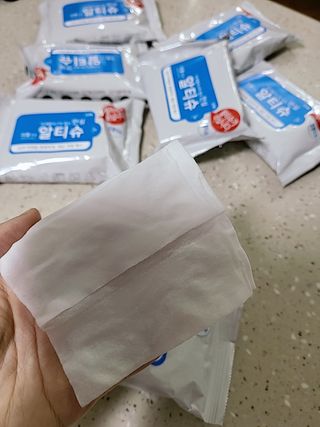 [엠메이데이] 안심 알티슈 20매 x 7 — 5점을 준 리뷰어가 2022년 1월 올린 사용 사진