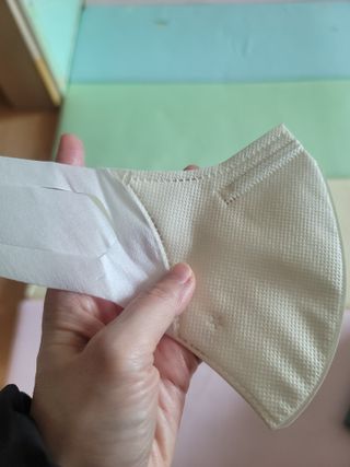 끌린에르 스포츠 귀편한 새부리형 마스크 — 3점을 준 리뷰어가 2022년 2월 올린 사용 사진