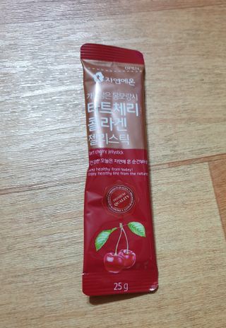 자연에온 몽모랑시 타트체리 3종 세트 구성 - 저분자콜라겐젤리, NFC 착즙주스 — 5점을 준 리뷰어가 2021년 7월 올린 사용 사진