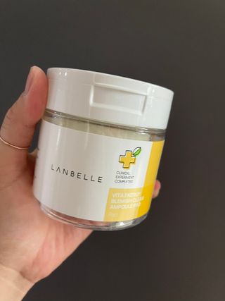 랑벨 비타 에너지 잡티 앰플 패드 65매 (투명하고 밝은 얼굴 광채패드) — 4.5점을 준 리뷰어가 2022년 5월 올린 사용 사진