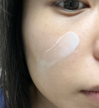 셀프 모이스처라이징 프로텍션 크림 셀프 모이스처라이징 프로텍션크림 — 5점을 준 리뷰어가 2022년 4월 올린 사용 사진