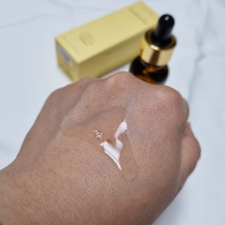 스킨큐어 산다화 비타민c 화이트닝 에센스 30ml — 4점을 준 리뷰어가 2022년 2월 올린 사용 사진