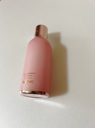 리엔케이 핑크 볼륨 래디언스 컬러크림 에디션 — 5점을 준 리뷰어가 2022년 11월 올린 사용 사진