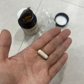 나우캠페인용 [포미나우]이탈리아 비건 인증 완료 유산균 30억 — 4.5점을 준 리뷰어가 2023년 10월 올린 사용 사진