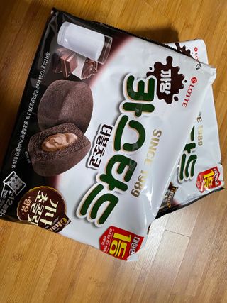 롯데제과 까망카스타드 더블초코 — 5점을 준 리뷰어가 2021년 5월 올린 사용 사진