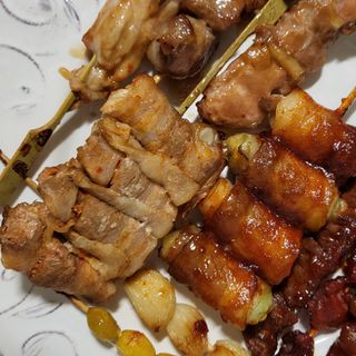 [다물꼬치] 모듬꼬치 10개 +데리야끼소스120g+매운고추소스120g — 2점을 준 리뷰어가 2021년 11월 올린 사용 사진