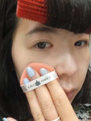 [크리스앤릴리] 내츄럴 글로우 97쿠션 — 5점을 준 리뷰어가 2022년 9월 올린 사용 사진