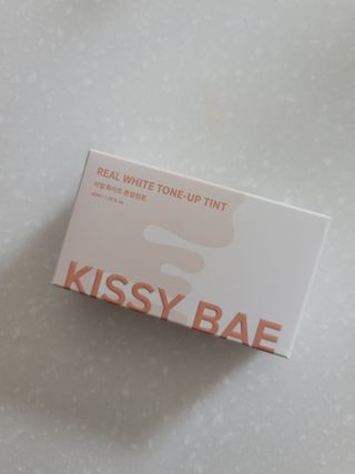 KISSY BAE 키시베이 키시베이 리얼화이트 톤업틴트 — 5점을 준 리뷰어가 2021년 7월 올린 사용 사진