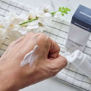 더마포레스트 마데카소사이드 리페어 크림 / 캐비아추출물 병풀추출물 시카케어 미백 주름개선 — 4.5점을 준 리뷰어가 2021년 7월 올린 사용 사진