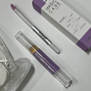 1+2 뷰젤 매직케어 손톱영양제+스톤푸셔+코인타올 셀프 네일케어 — 5점을 준 리뷰어가 2022년 10월 올린 사용 사진