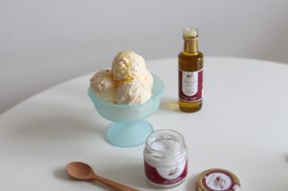 [딜리셔스코드] 타르투피 알레산드로 로시 트러플 소금 100g +트러플 오일 100ml set — 5점을 준 리뷰어가 2022년 5월 올린 사용 사진