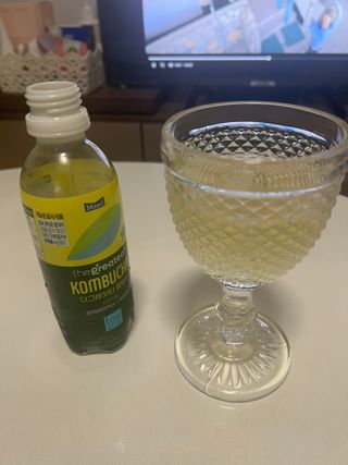 더그레잇티 콤부차 [매일유업] 더그레잇티 44kcal 콤부차 300ml *12개입 (오리지널 6개+베리리치 6개) — 4.5점을 준 리뷰어가 2023년 8월 올린 사용 사진