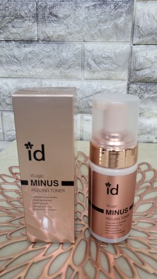 아이디플라코스메틱 아이디 브이로직 마이너스 필링 토너 110ml — 5점을 준 리뷰어가 2022년 5월 올린 사용 사진