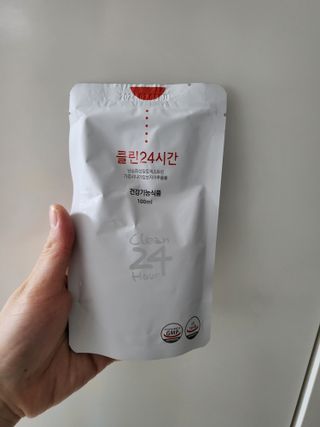 클린24시간 1BOX(5포) + 전용보틀(500ml) — 5점을 준 리뷰어가 2022년 11월 올린 사용 사진