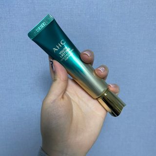 [NEW 탄력유턴 아이크림] AHC 유스 래스팅 리얼 아이크림 포 페이스 — 4점을 준 리뷰어가 2021년 3월 올린 사용 사진