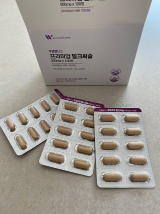 [푸름웰니스] 프리미엄 밀크씨슬 (900mgX180정) — 5점을 준 리뷰어가 2022년 4월 올린 사용 사진