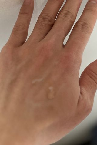 스킨큐어 산다화 순한 클렌징 동백 오일 200ml — 5점을 준 리뷰어가 2023년 3월 올린 사용 사진