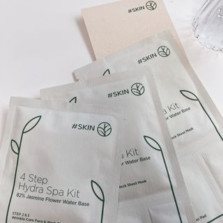 태그스킨 4스텝 주름개선 피부미백 영양 마스크팩 3개 세트(최신버전) — 3.5점을 준 리뷰어가 2022년 3월 올린 사용 사진
