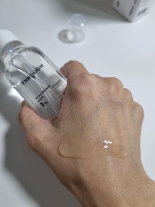 싱크스루 히알루론산 (think THROUGH HYALURONIC ACID Complex-2) — 5점을 준 리뷰어가 2022년 10월 올린 사용 사진
