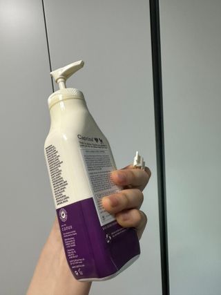 [카프리나]프레쉬 산양밀크 어메이징 바디로션 350ml (시어버터 향) — 5점을 준 리뷰어가 2023년 6월 올린 사용 사진